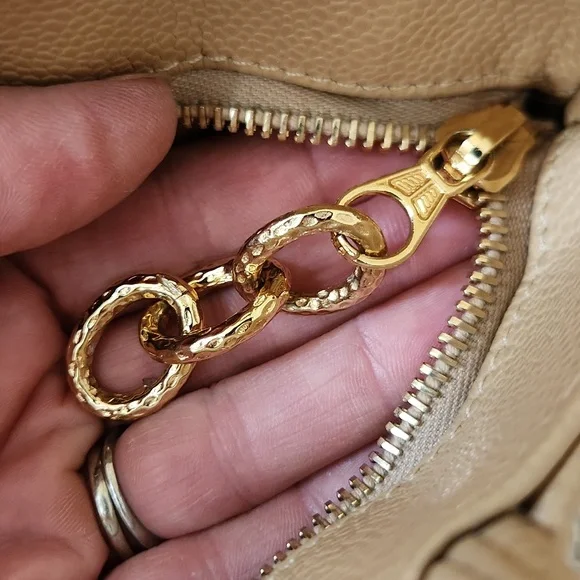 Chanel matelasse Reprint Totebag caviar leather caviar skin beige like new, 90s - Picture 9 of 10